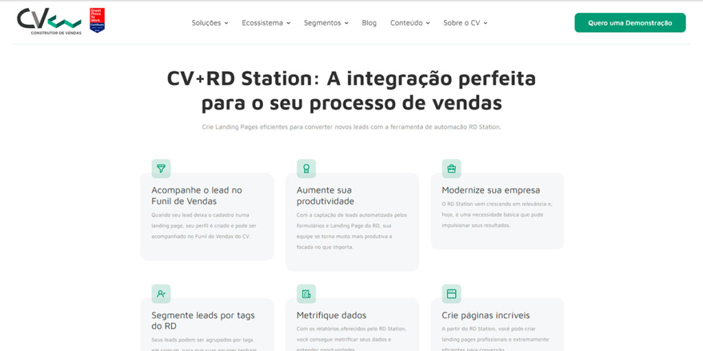 como usar o RD station: print da página do cv crm. Acima o menu e a marca do CV do lado esquerdo. Abaixo o título "CV+ RD Station: a Integração perfeita para o seu processo de vendas". Abaixo do título 6 blocos de texto com ícones de destaque em cada um.